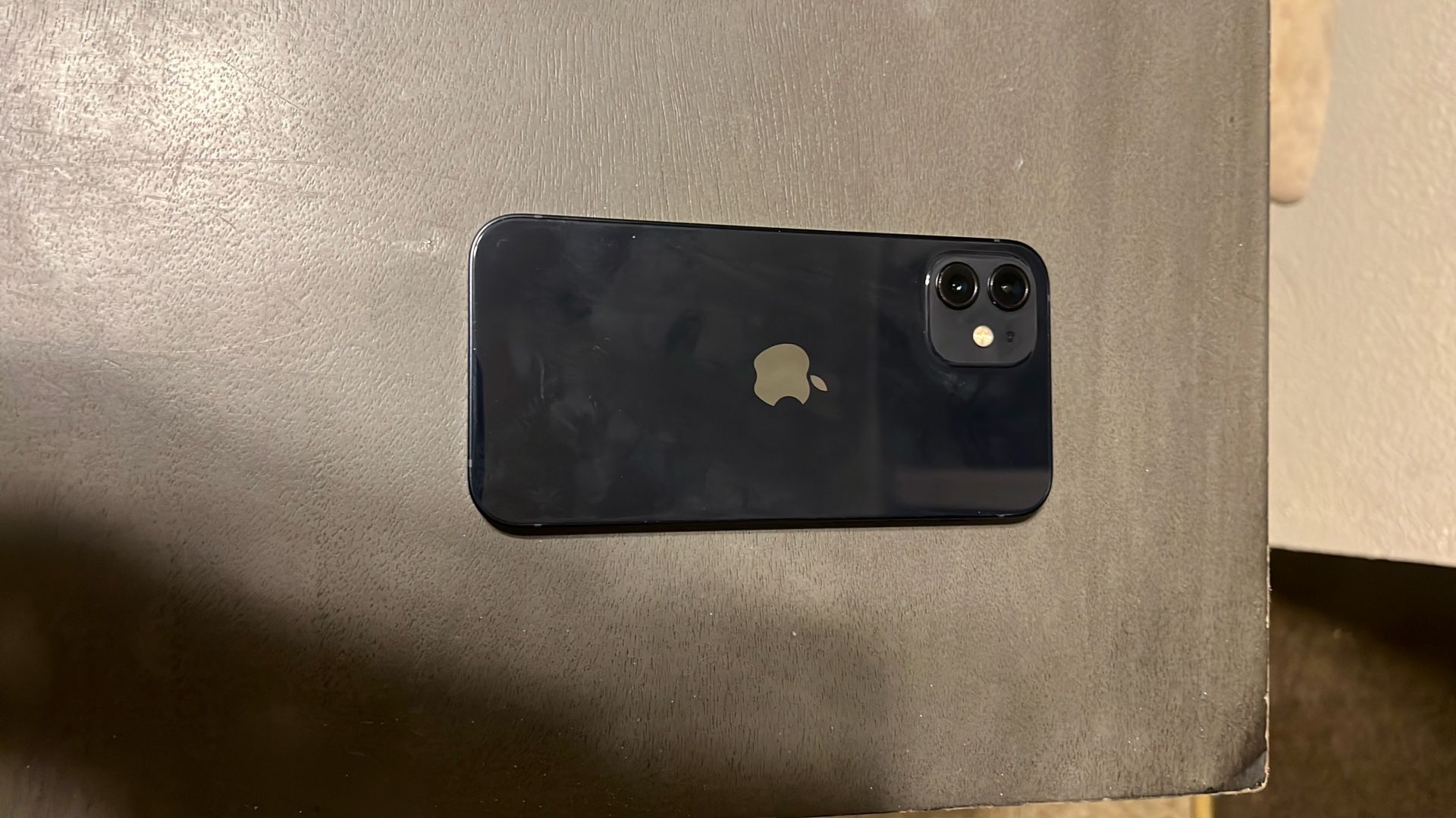 iPhone 12