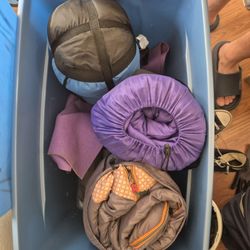 Camping Set (Tent + 3 Sleeping Bags)