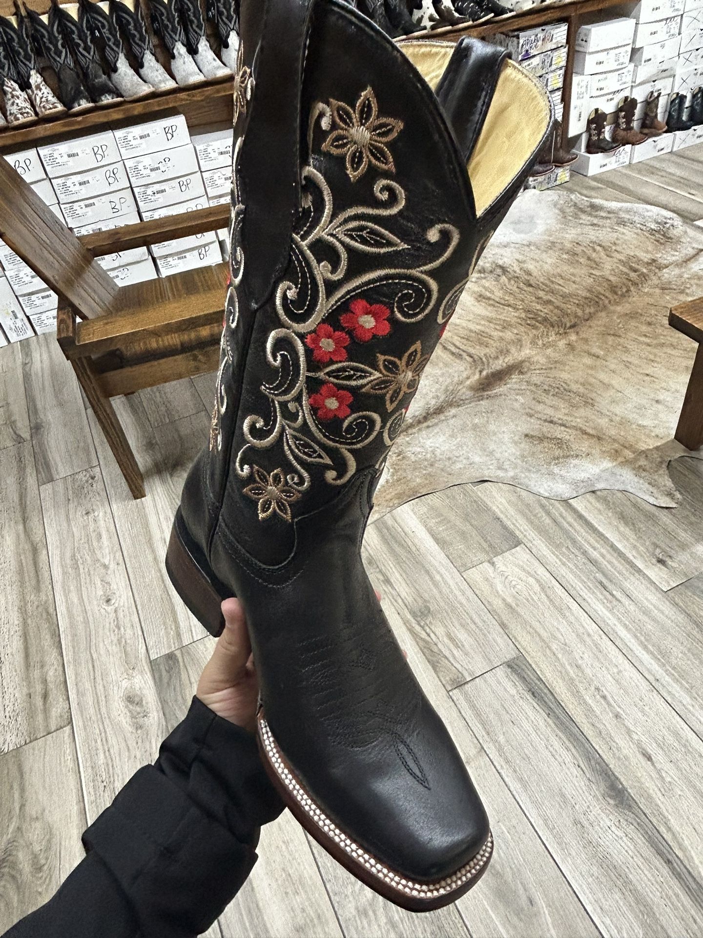 Women Boots