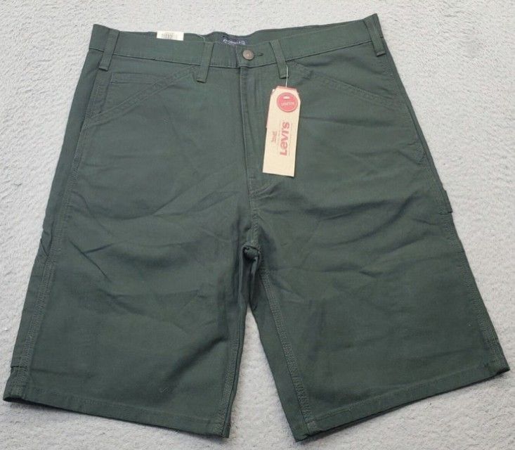 Shorts Mens Size 34 Green High Rise Sits Below Waist Loose Fit