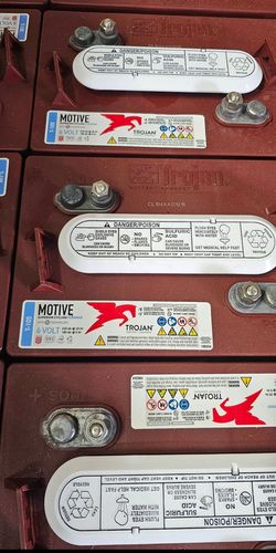 From the 6volt group of 225AH of the trojan brand, new battery, 1 year warranty