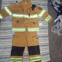 Size 3-4 Fireman Coustume 