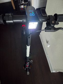 GOTRAX Fusion Adults Electric Scooter, 8.5"