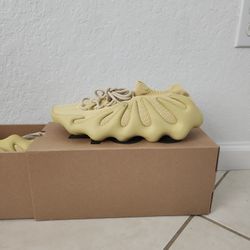 Yeezy 450 Sulfur, Size 10 1/2
