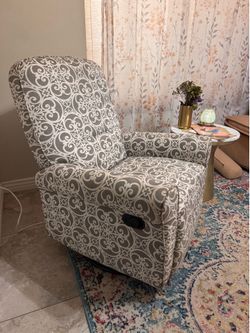 Swivel Glider Recliner with Cover