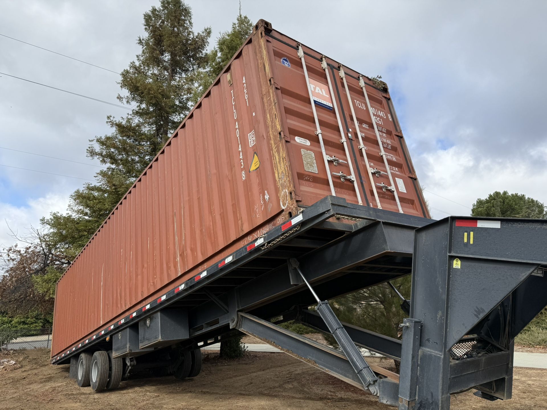 Storage Containers Fast Delivery