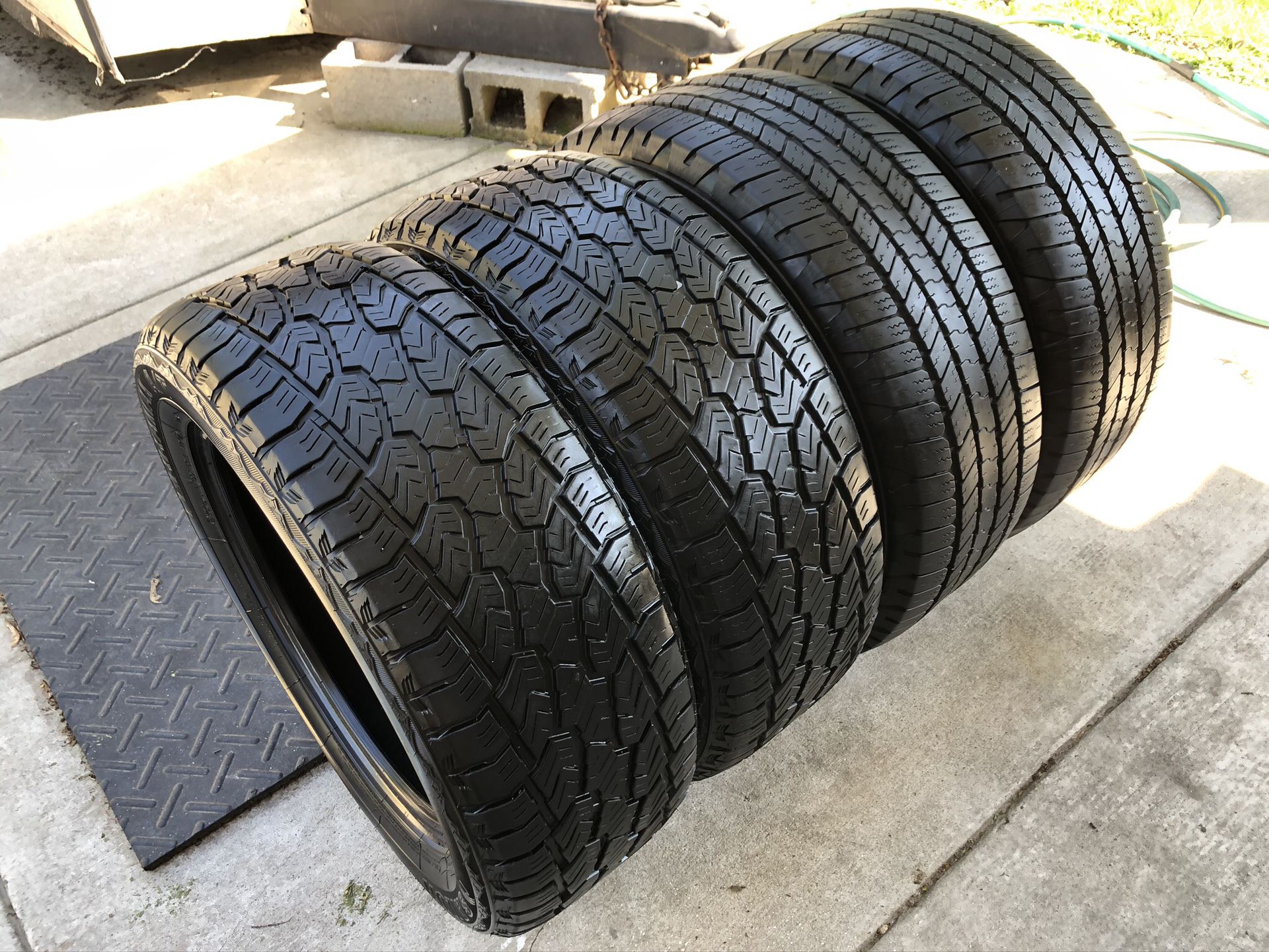 4 > 275-55-20 Tires