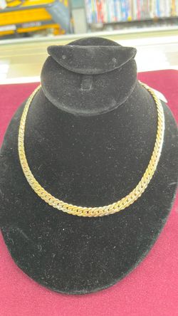 18K Gold Tri Color Cuban Necklace Length 16: 18.9 grams