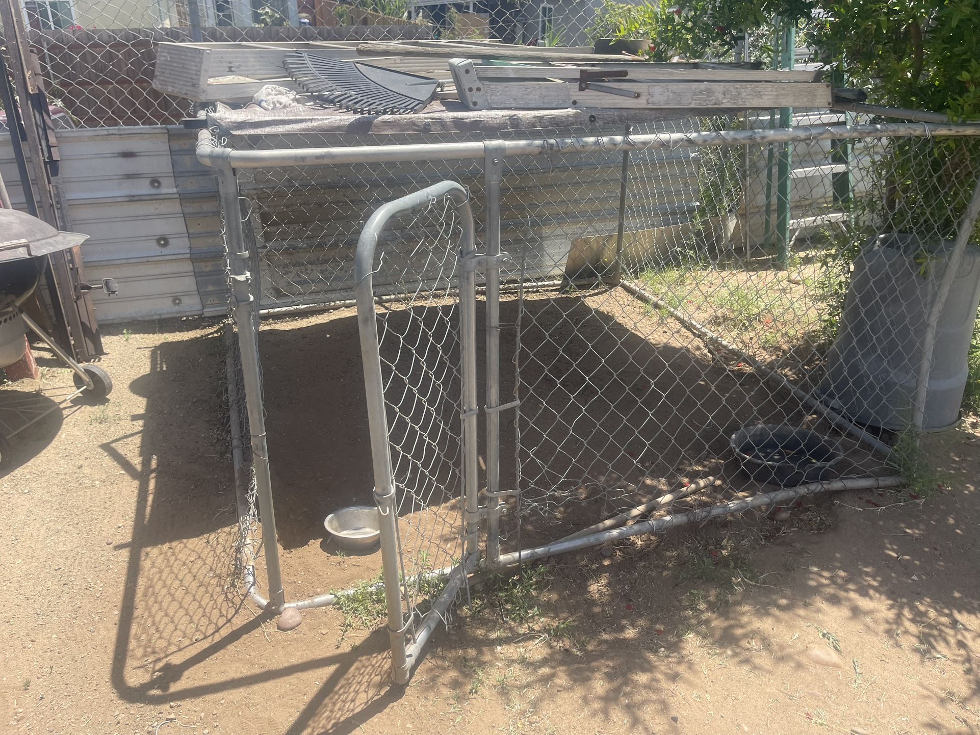 Dog Kennel 10x10