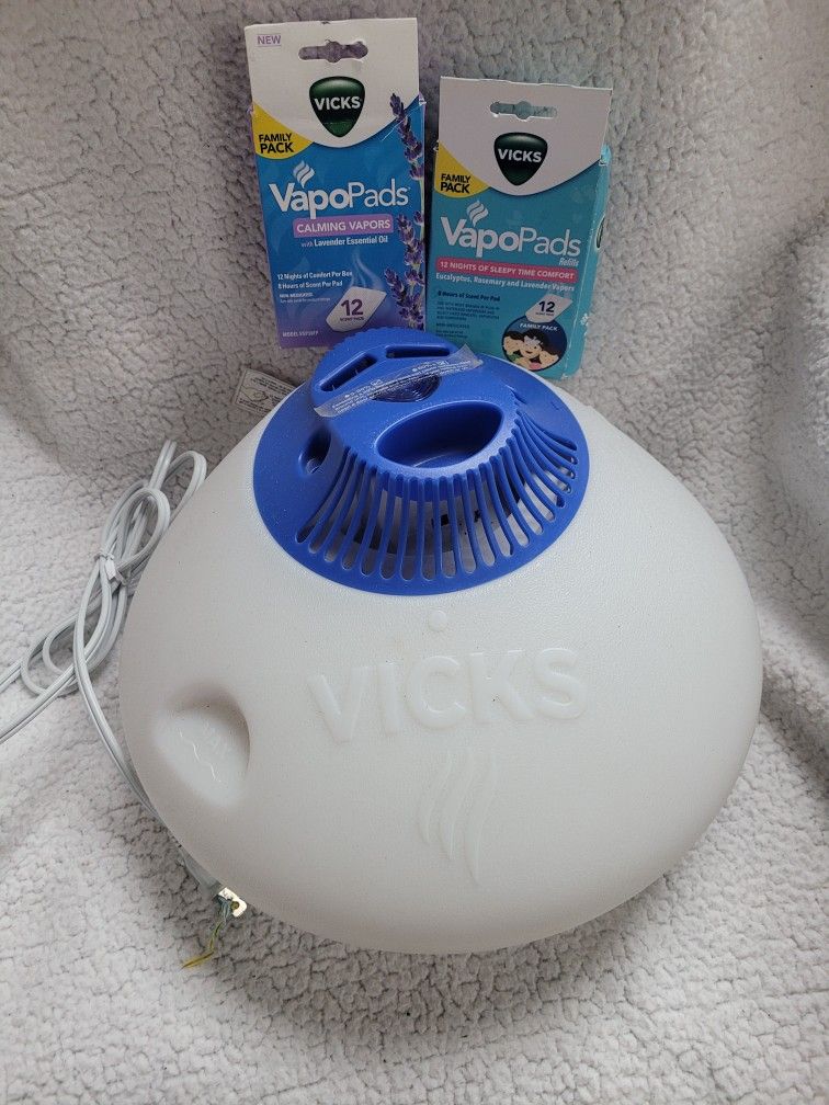 Vicks Warm Steam Vaporizer Humidifier 1.5GAL *Bonus comes with Vapo Pads*