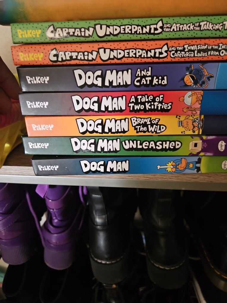 DOG MAN 5 BOOK HARDCOVER SET