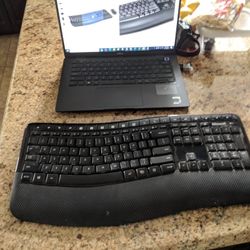 Wireless Gaming Keyboard. Genuine Microsoft Rentals For $100