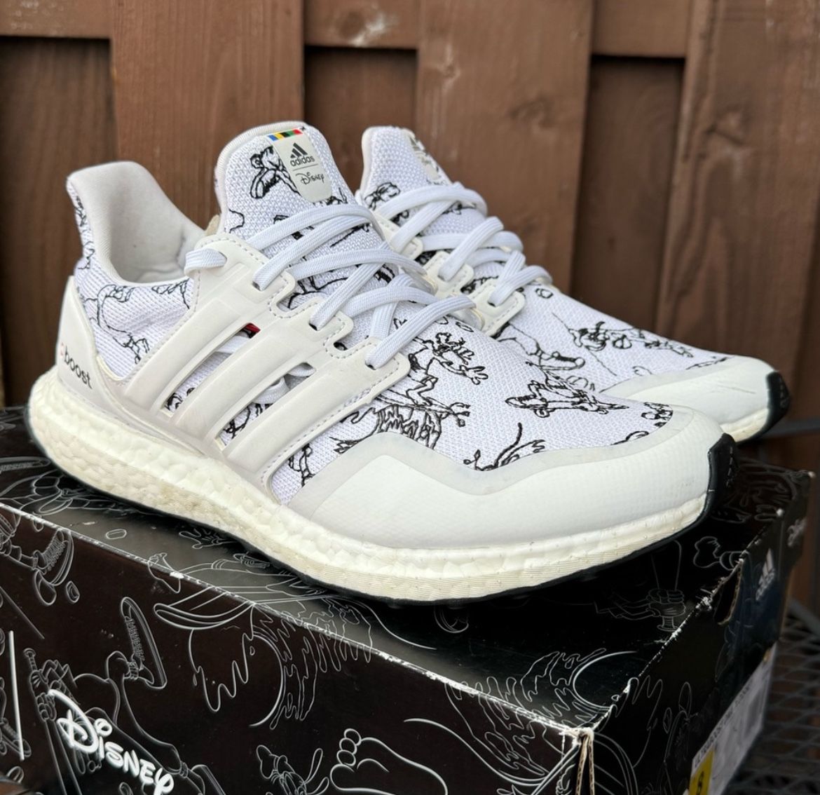 Adidas x Disney Goofy sports graphics on the Ultraboost running sneakers mens 8