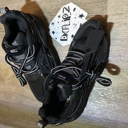 Off-white be right backs