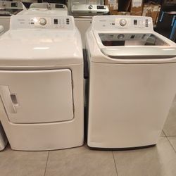 Insignia washer deals and dryer set