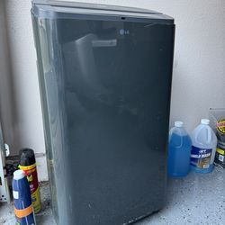 LG MODEL NO LP1213GXR - 12000 BTU Air Conditioner