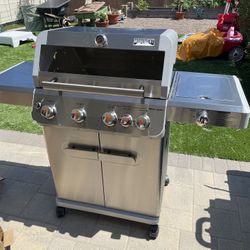 Monument Grill - Never Used Brand New!