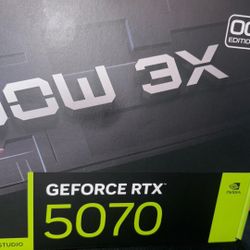 MSI Shadow 3X OC RTX 5070 12GB
