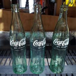 Coca-Cola Bottles 16 Oz ,Three , 1968 Hobbleskirt 