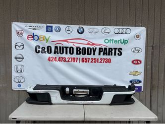 2015 2016 2017 2018 2019 2020 Chevy Colorado GMC canyon rear back bumper complete used (Dented)
