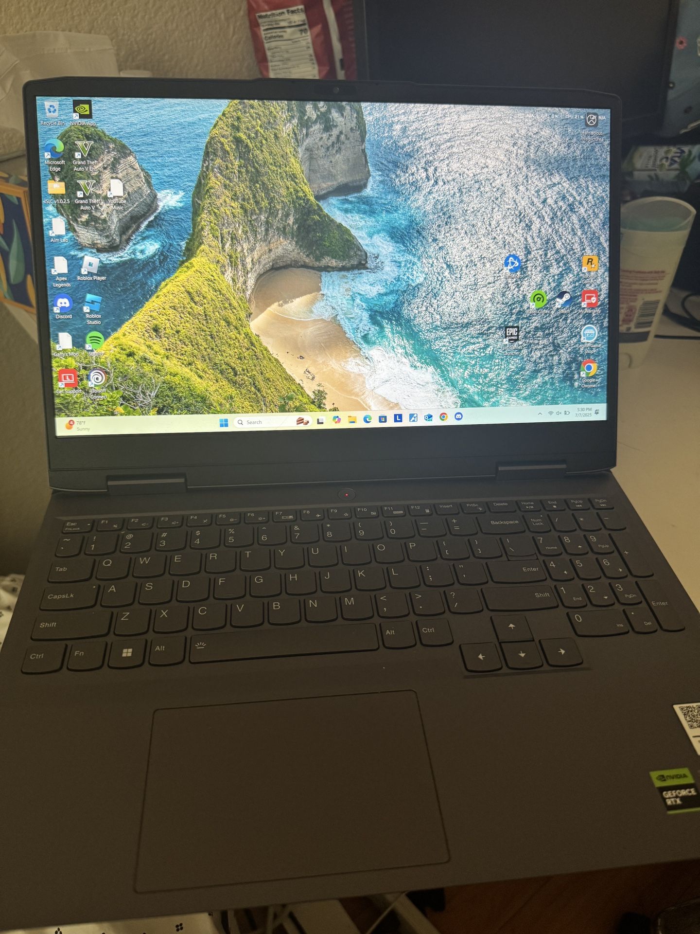 lenovo loq 15.6 gaming laptop