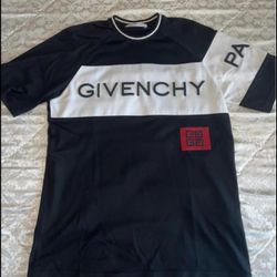 Brand New Men’s Givenchy Shirt 