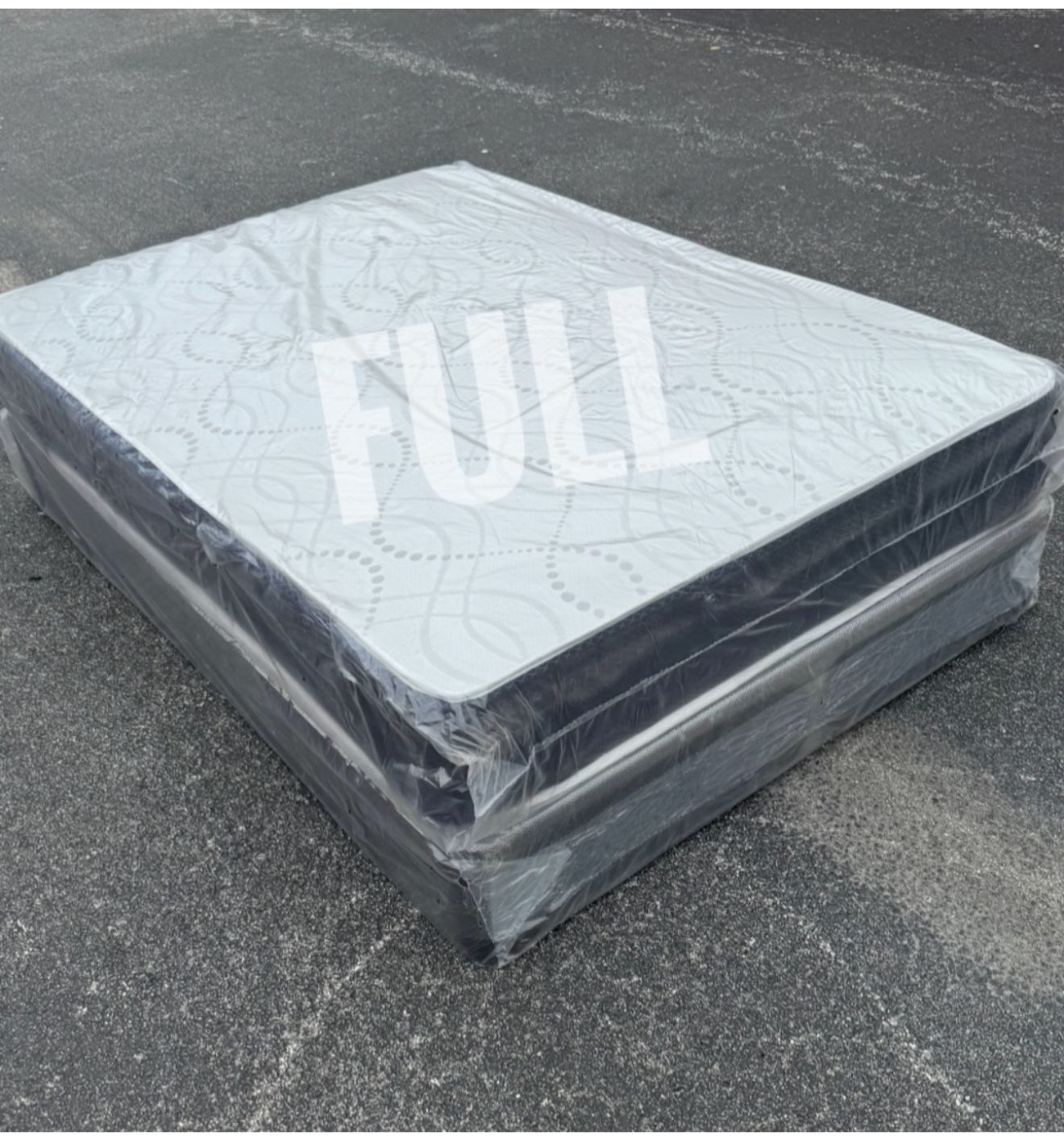 NEW Mattress Full Size With Box Spring // Offer  🚚