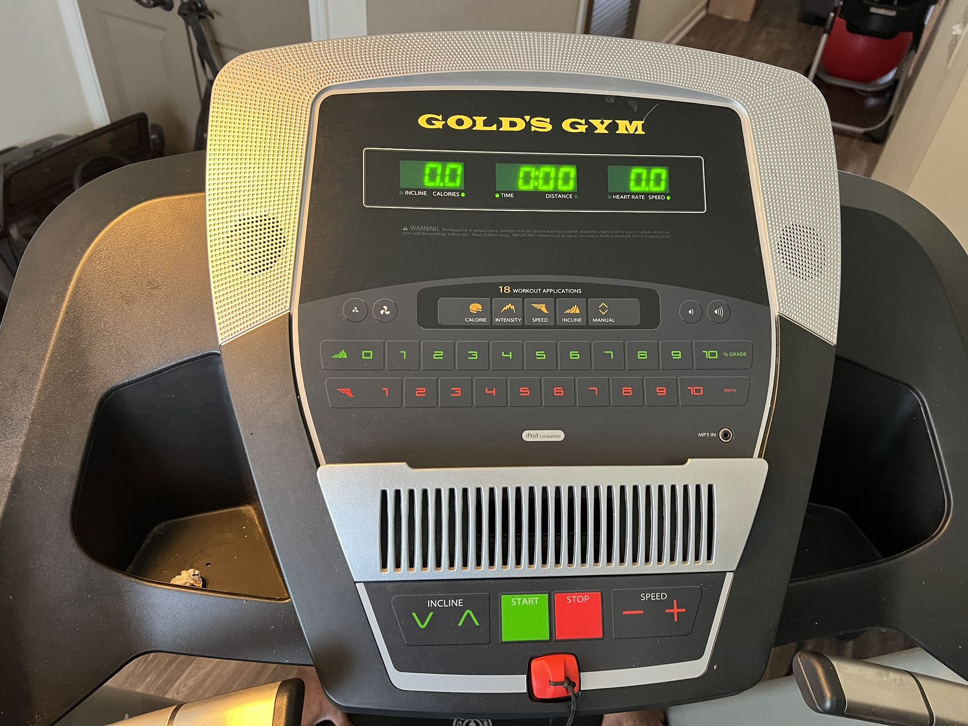 Gold's Gym Trainer 720 Treadmill with Power Incline