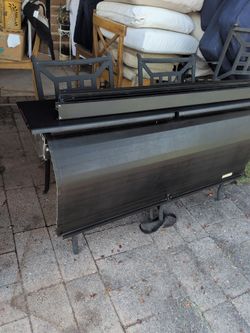 Tonneoe cover for Toyota Tacoma