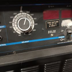 Miller Dimension 452 Used