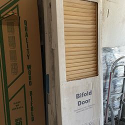 Louvered & Panel Bi-fold Doors 3’0 2’8” And Others