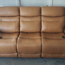 Morgenthal Power Sofa w/Power Headrest, Lumbar, Heat and Massage