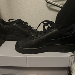 Air forces black