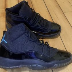 Jordan 11 Retro Black/Gamma Blue 