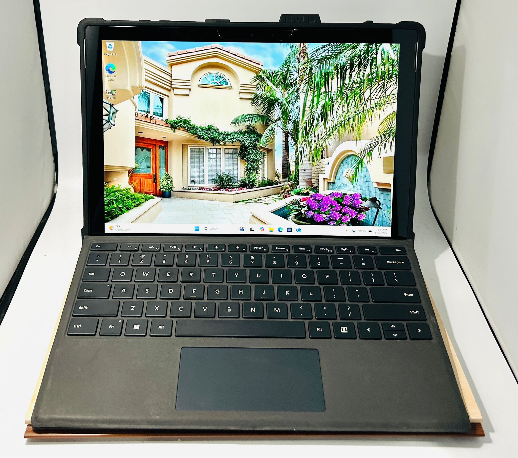 Microsoft Surface Pro 6 Core i5-8250u 8GB 128GB Windows 11 Laptop//Tablet