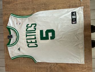 Medium Kevin Garnett jersey