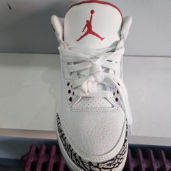 Air Jordan 3 Retro "White Cement"