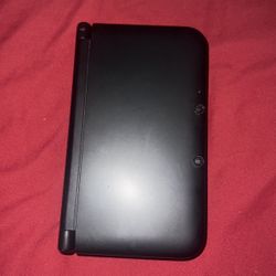 Nintendo 3DS XL With Stylus, Charger, And Super Mario Bros