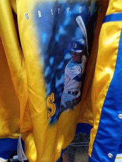 Mitchell n ness ken Griffey jr Seattle m,s coat xxL