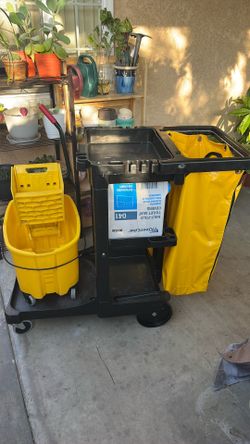 Commercial Cleaning Supplies
