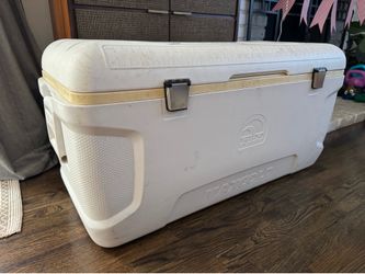 Igloo Maxcold Cooler