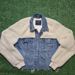 Abercrombie & Fitch Sherpa Denim Jean Jacket Crop (Women's S)