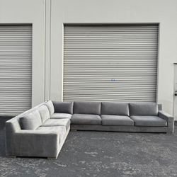 Restoration Hardware Modena Sectional 