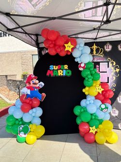 Balloon garland