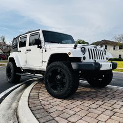 2012 Jeep Wrangler Unlimited Sahara – Only 50k Miles!