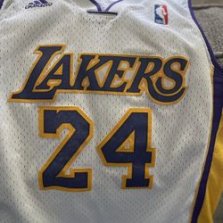 Kobe Bryant Jersey