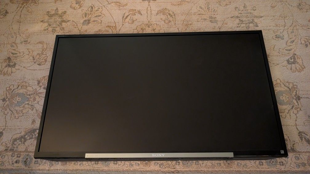 Sony 40 Inch LCD TV (KDL-40R450A)