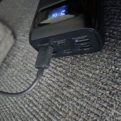 30,000 Mah Battery Pack 