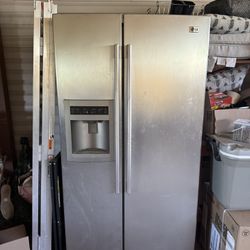 LG Stainless Steel Side-by-Side Refrigerator