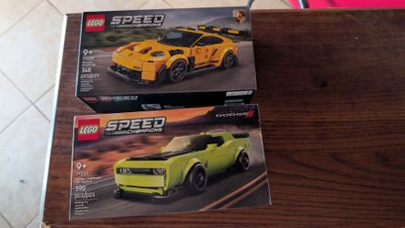 Lego car set
